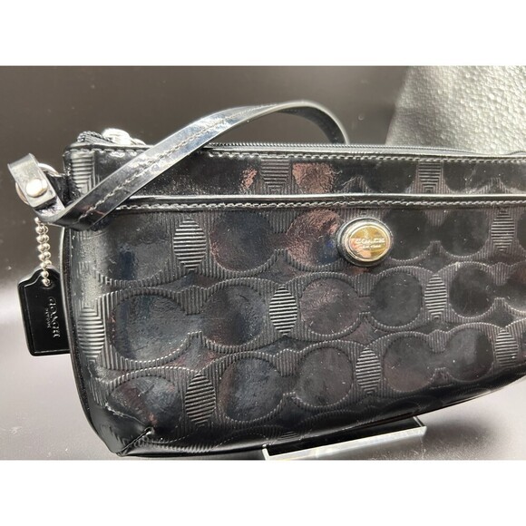 COACH Patent Leather Embossed Large Wristlet - Picture 1 of 7